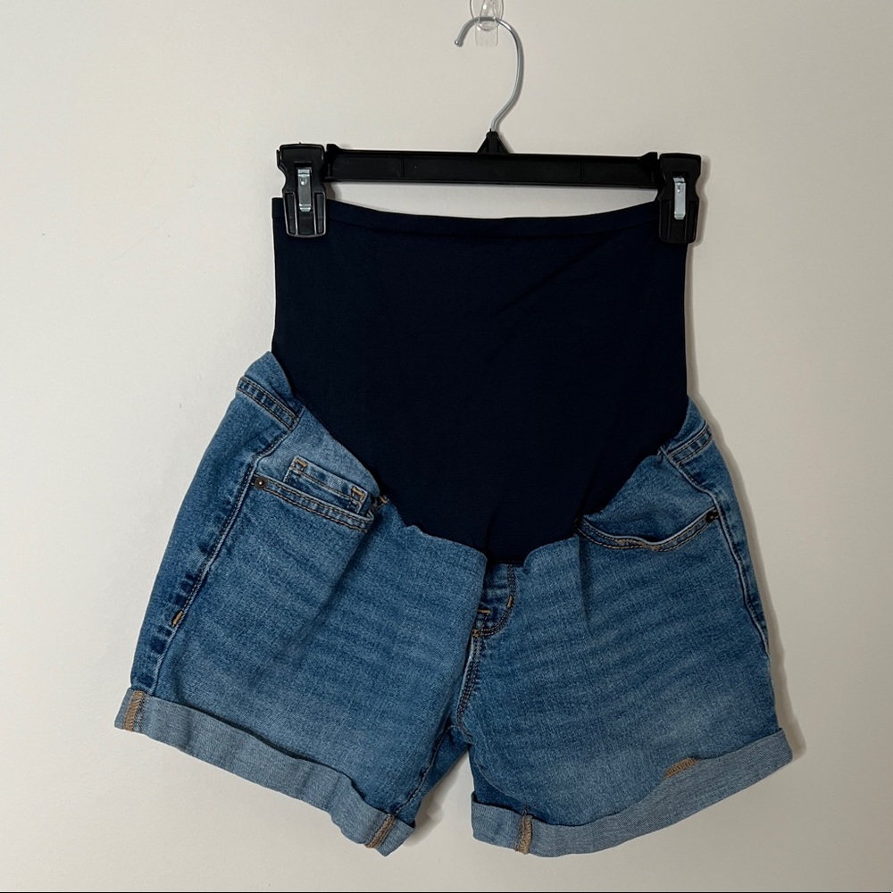 Old Navy- Maternity Full Panel Jean shorts